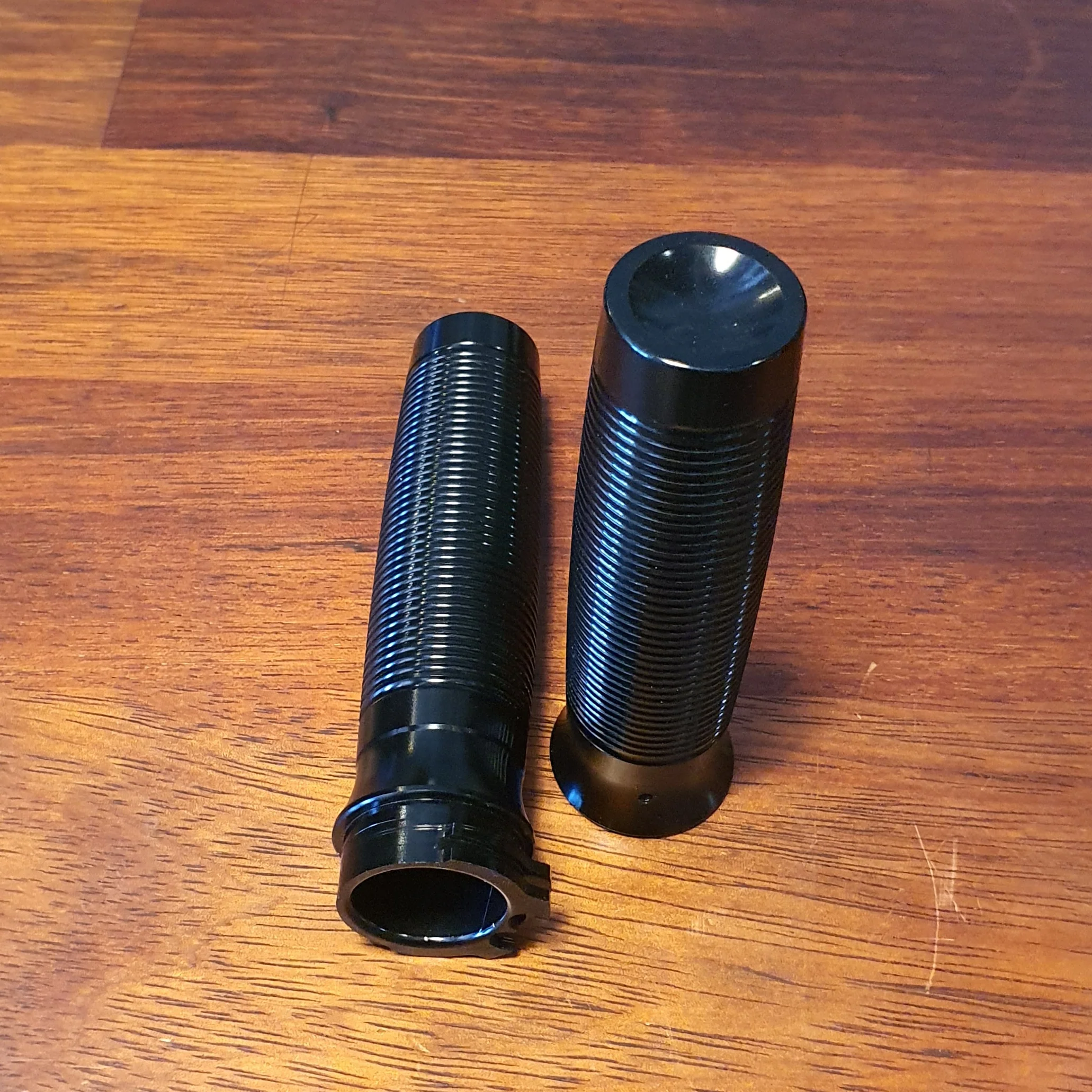 Yamaha XVS650 V-star 1" Ribbed Aluminium Grips - Image 8