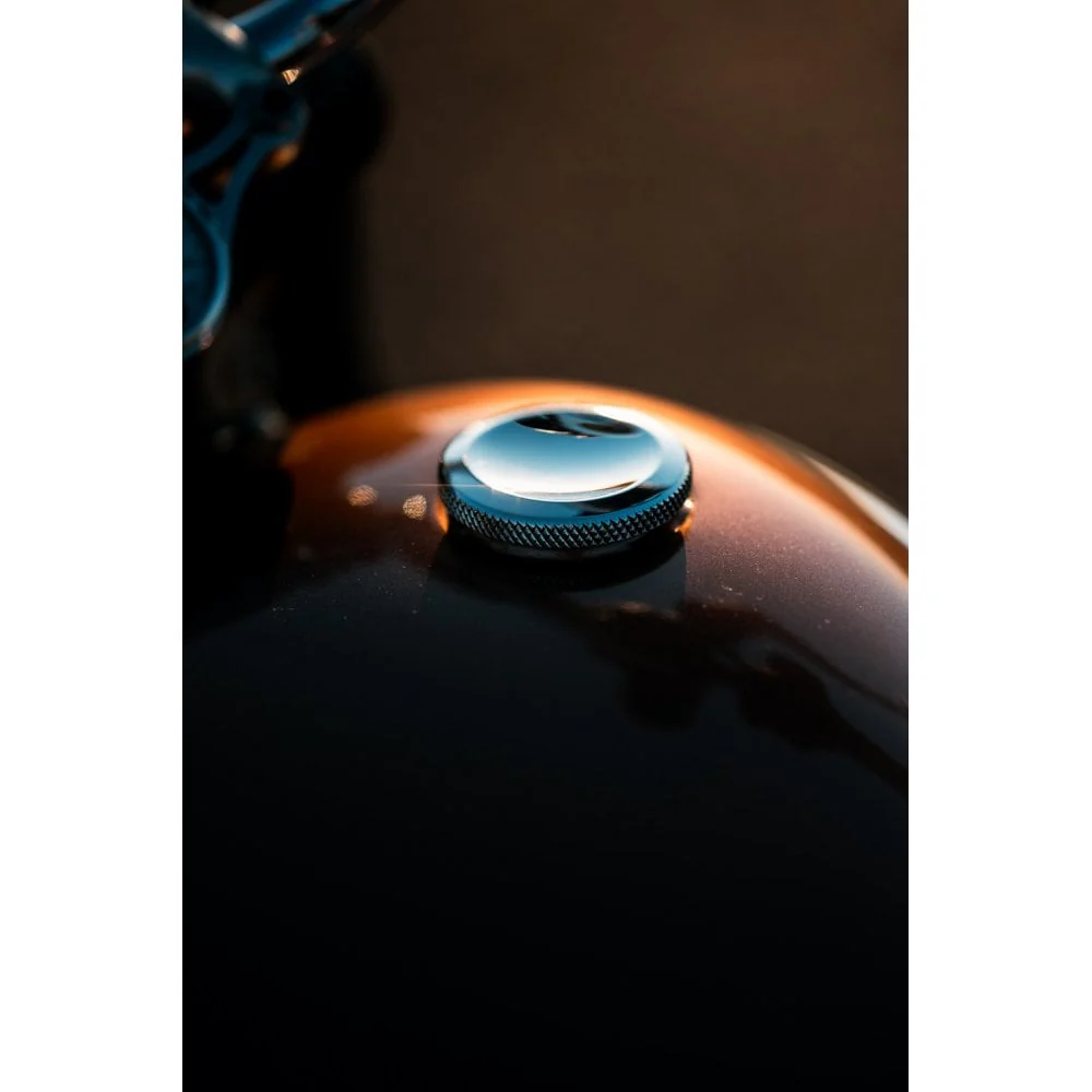 Jetson Dished Low Pro Gas Cap for Triumph and Harley Davidson - Image 10
