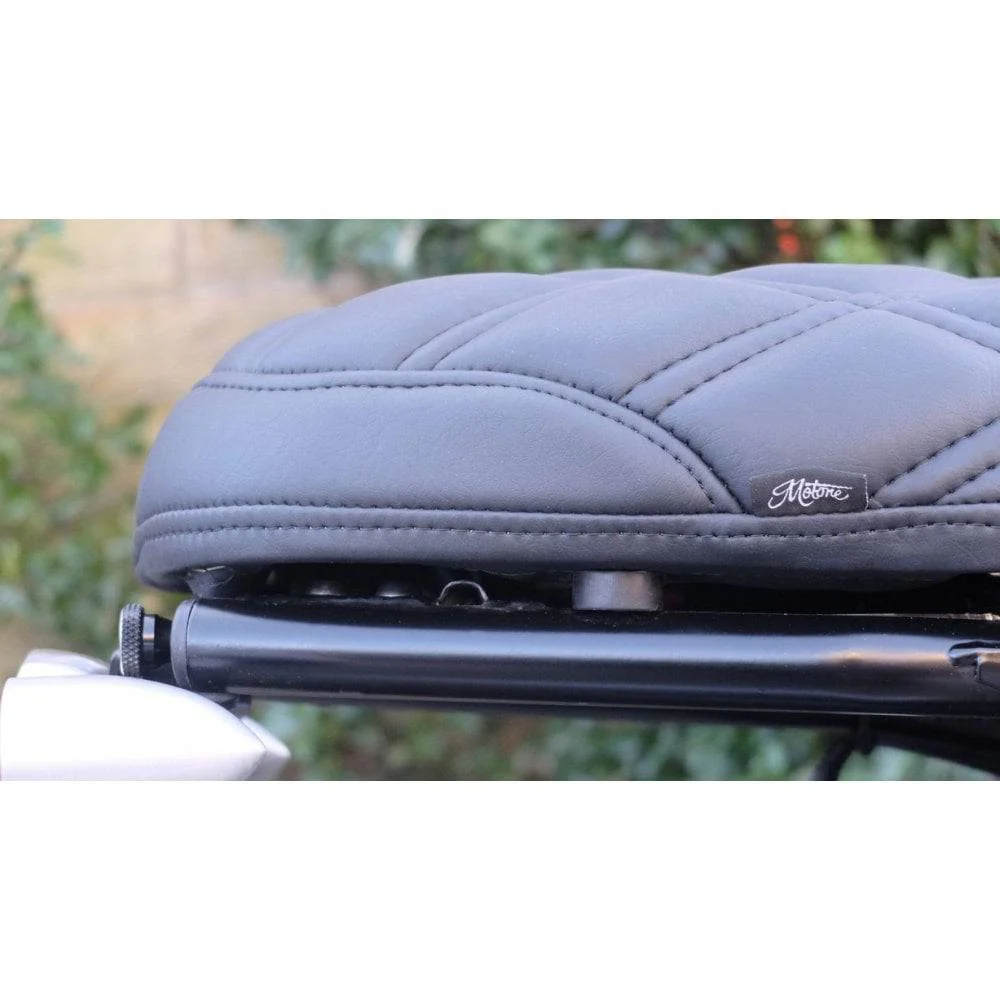 BONNEVILLE SKINNY SEAT - THE MAMBA - BLACK & TAN - Image 5