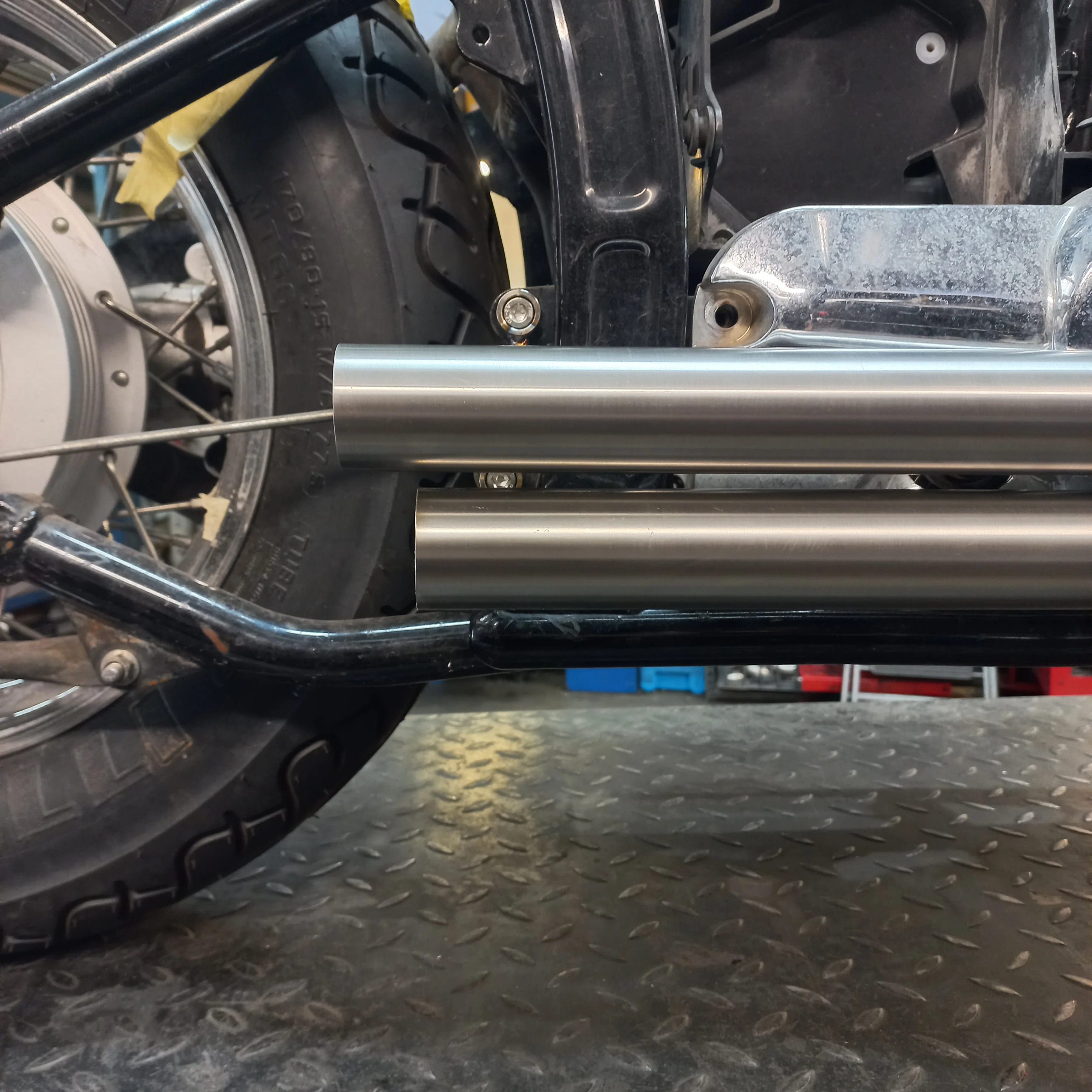 Yamaha XVS650 V-star - Stainless Exhaust "Short Shots" - Image 8