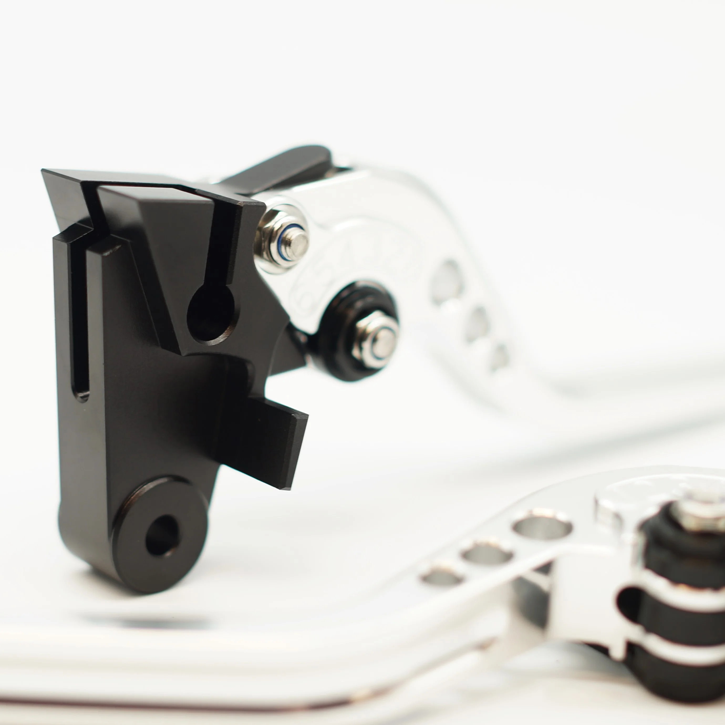 Yamaha V-star XVS 650 1100 CNC levers silver - Image 4