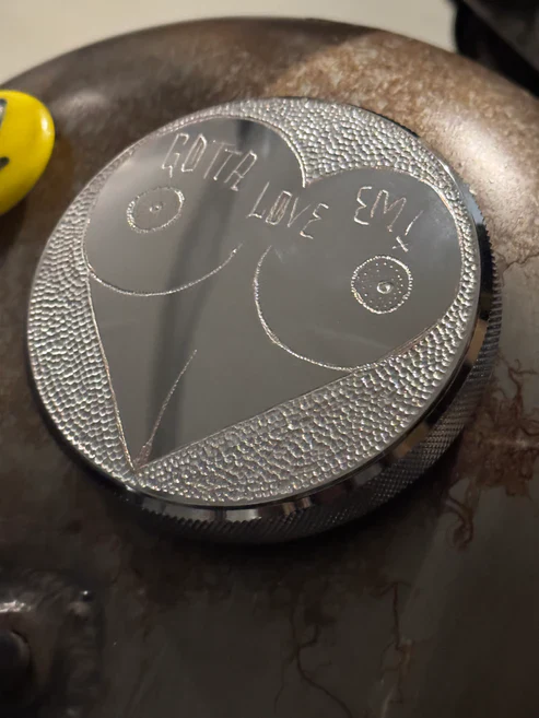 Gotta ❤️ Em Gas Cap - Image 4