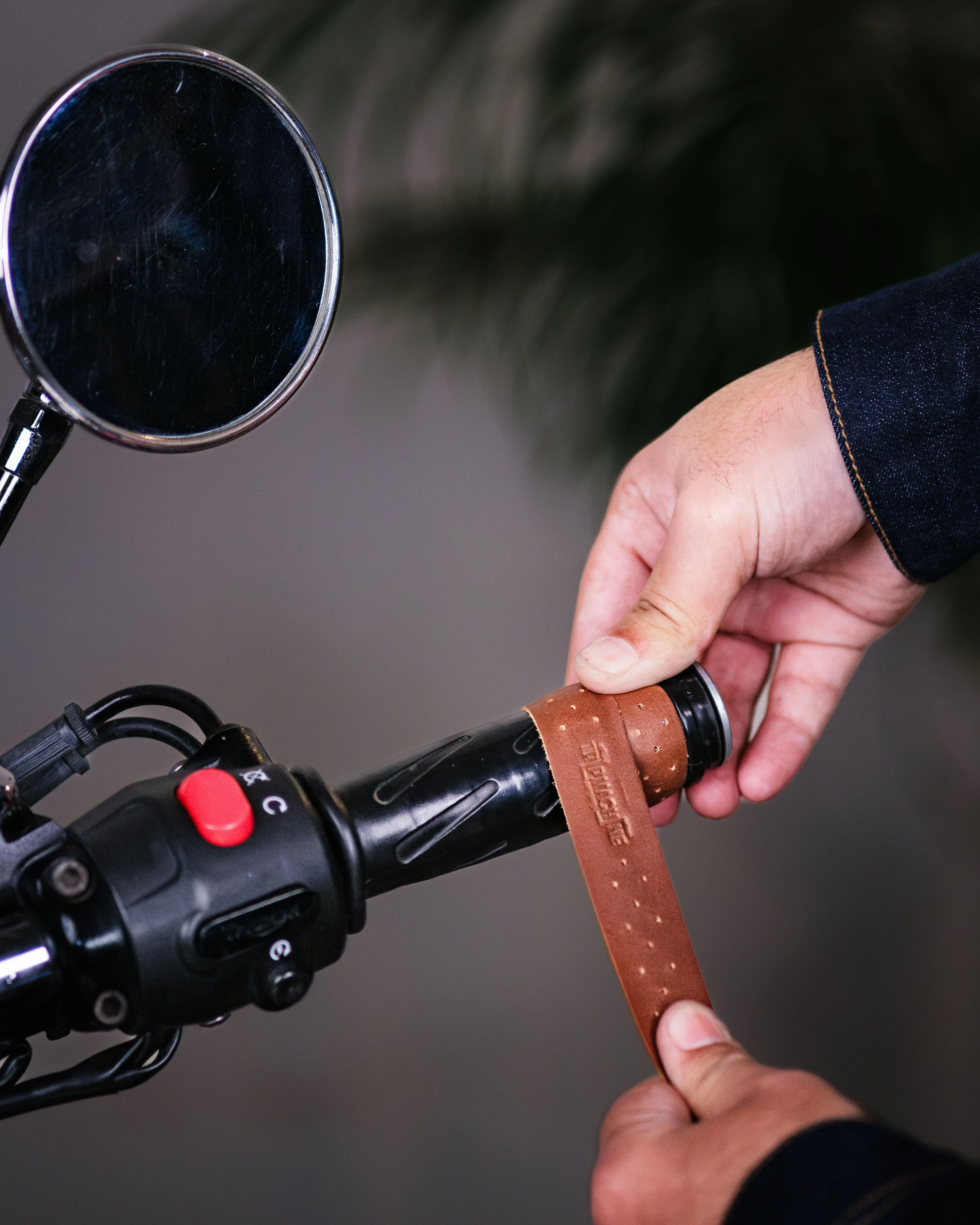 Grips Wrap - Cognac Perforated - Image 2