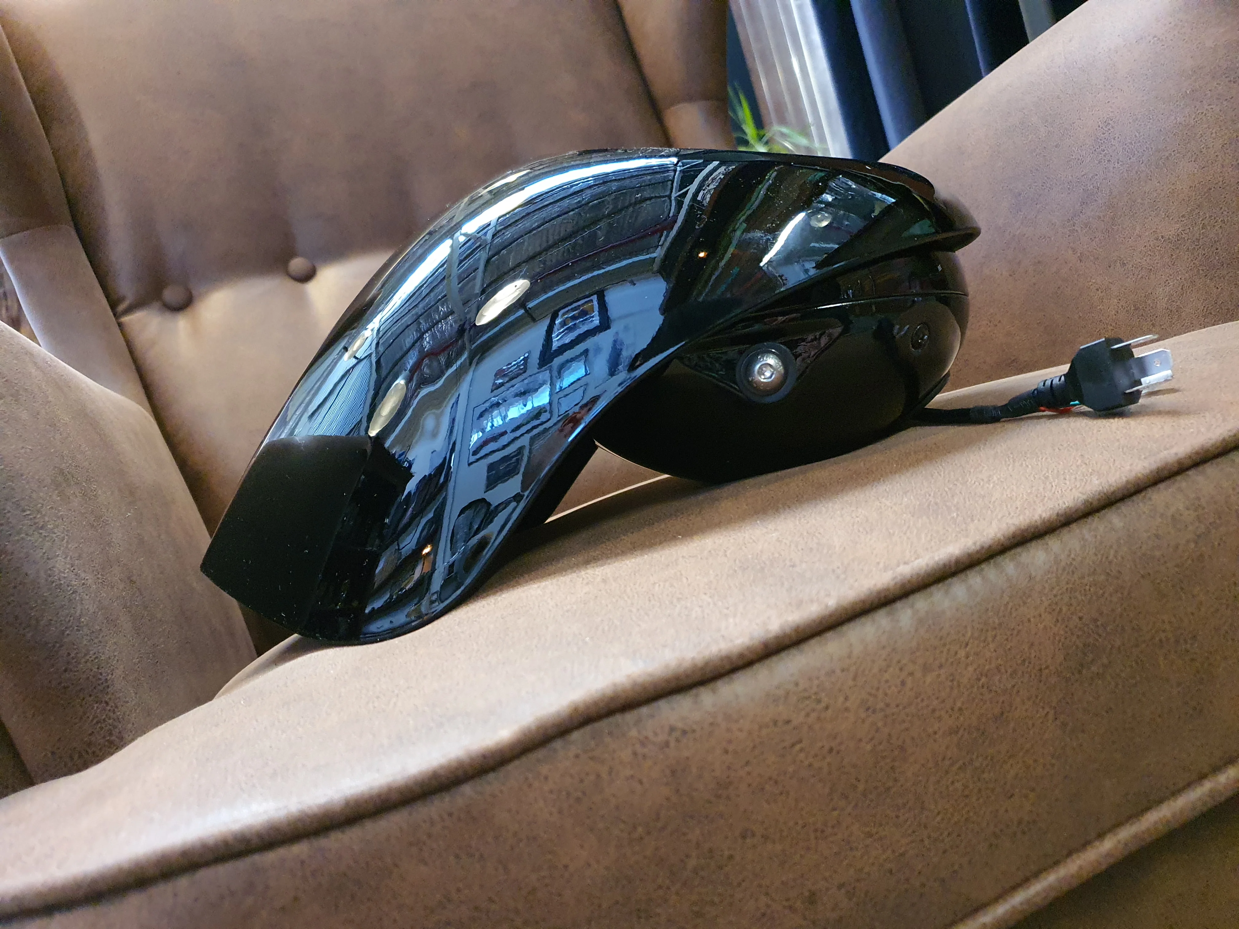 ABS Headlight fairing gloss black - Image 4