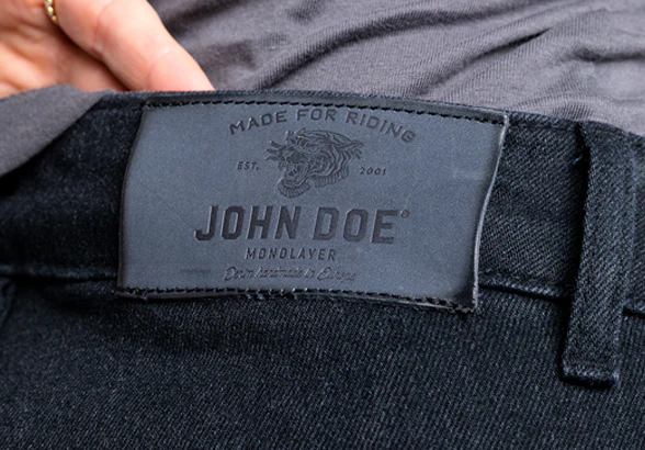 LUNA HIGH MONO JEANS | BLACK USED FINAL PCS - Image 5