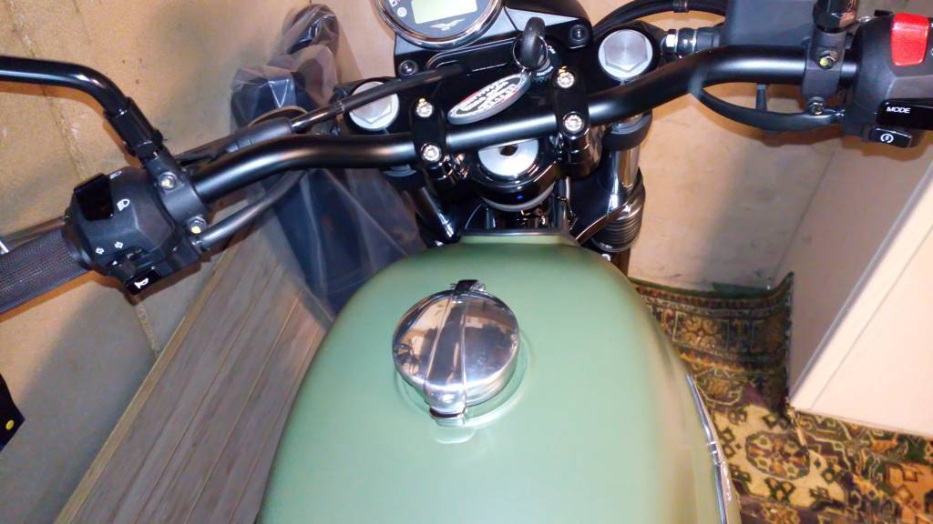 MONZA CAP KIT FOR TRIUMPH AND HD - BRUSHED FINISH - Image 9