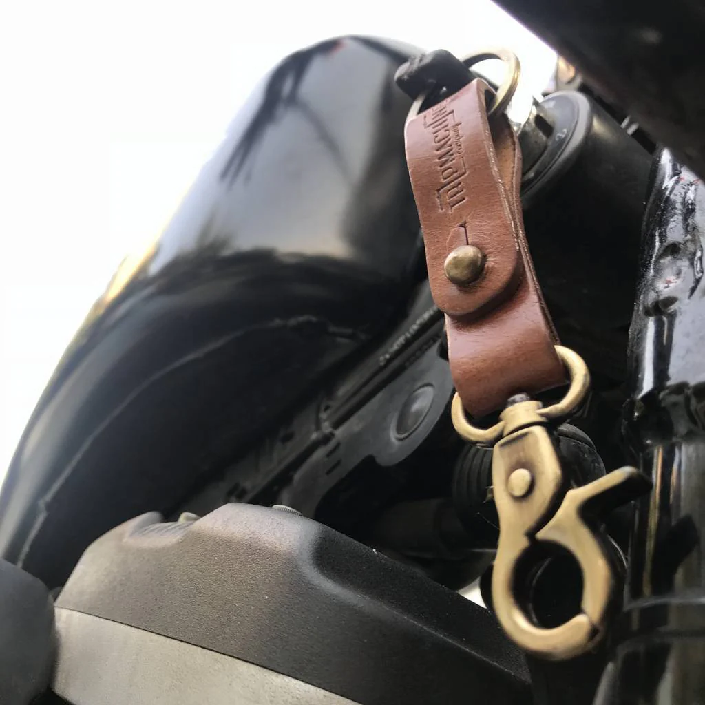KEY FOB WITH ANTIQUE GOLD HARDWARE - Image 7
