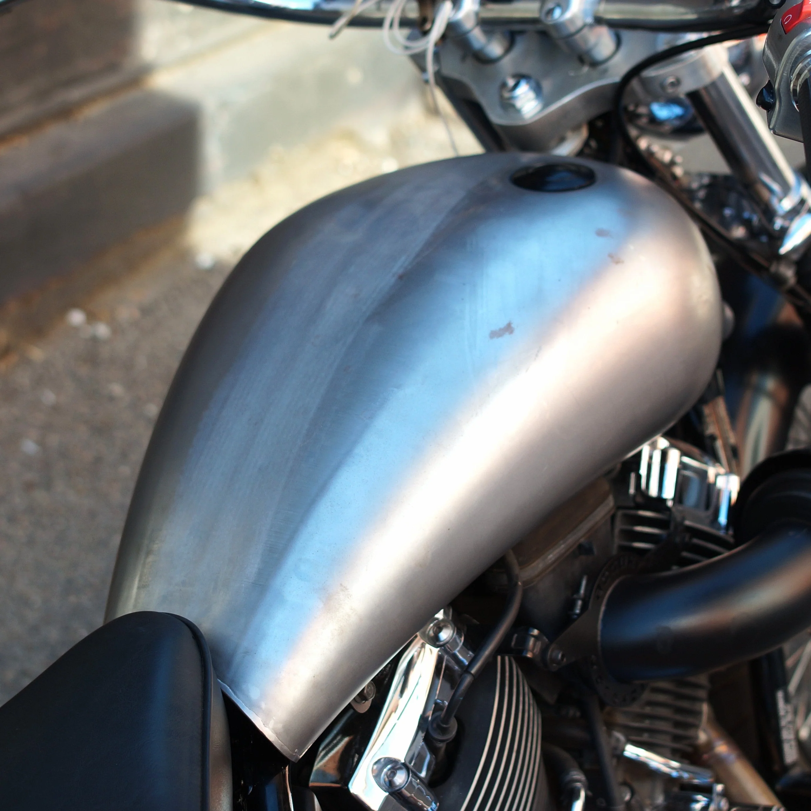 XVS 650 V-star Tear Drop Chopper tank - Image 15