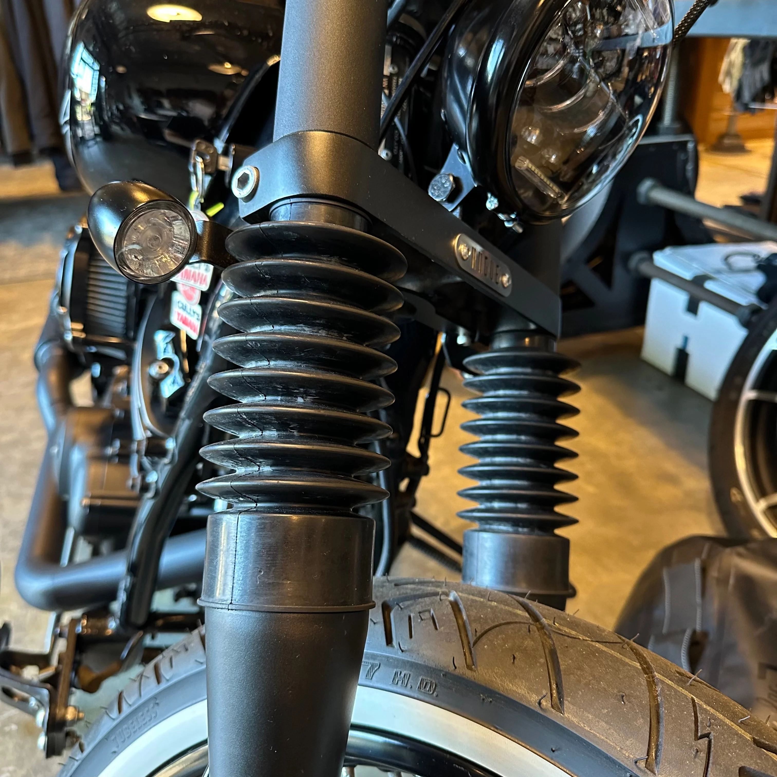 Yamaha Xvs 650 V-star BOBBER STYLE gaiters LONG - Image 2