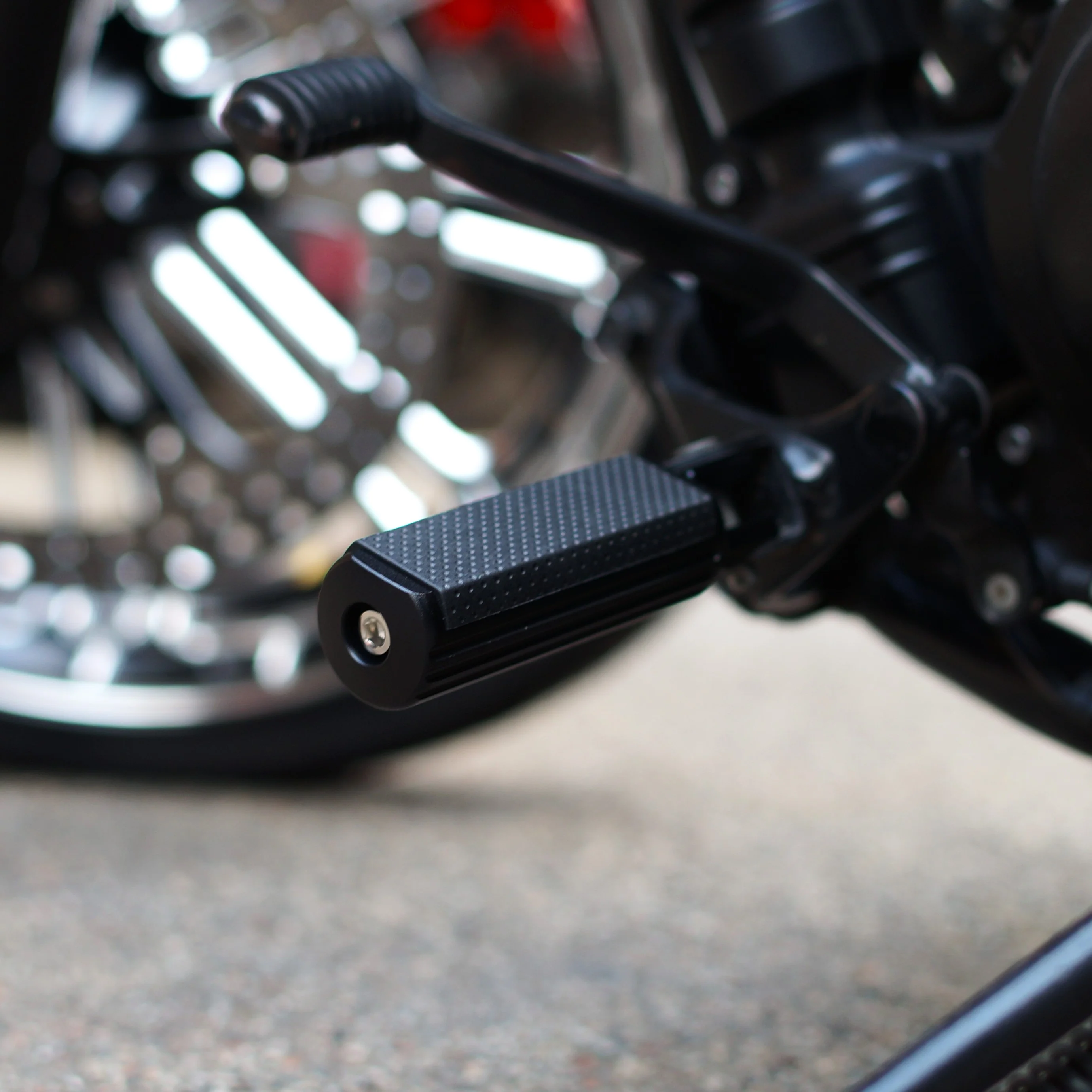 Yamaha XVS650 V-star CNC Signature footrests pegs - Image 14