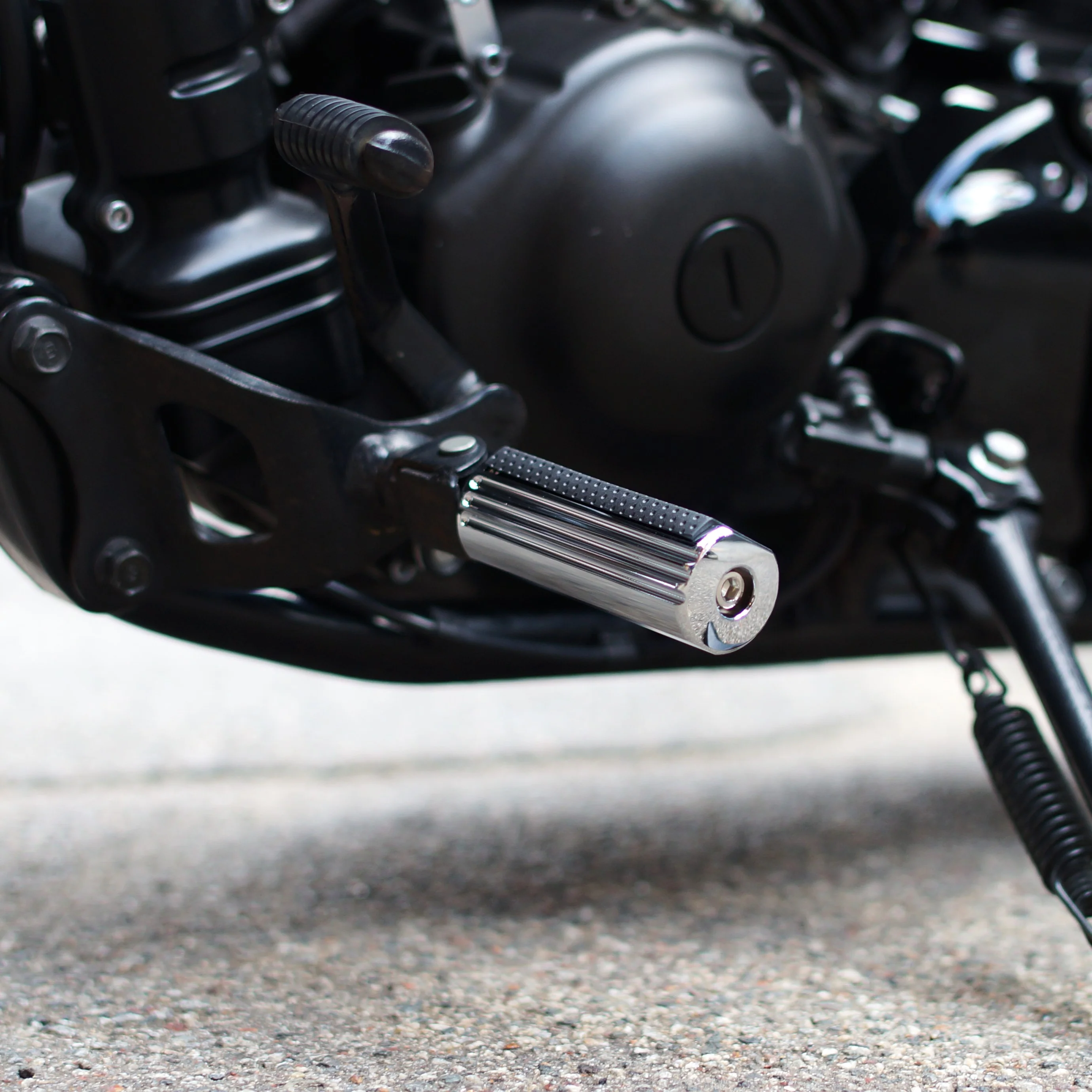 Yamaha XVS650 V-star CNC Signature footrests pegs - Image 21