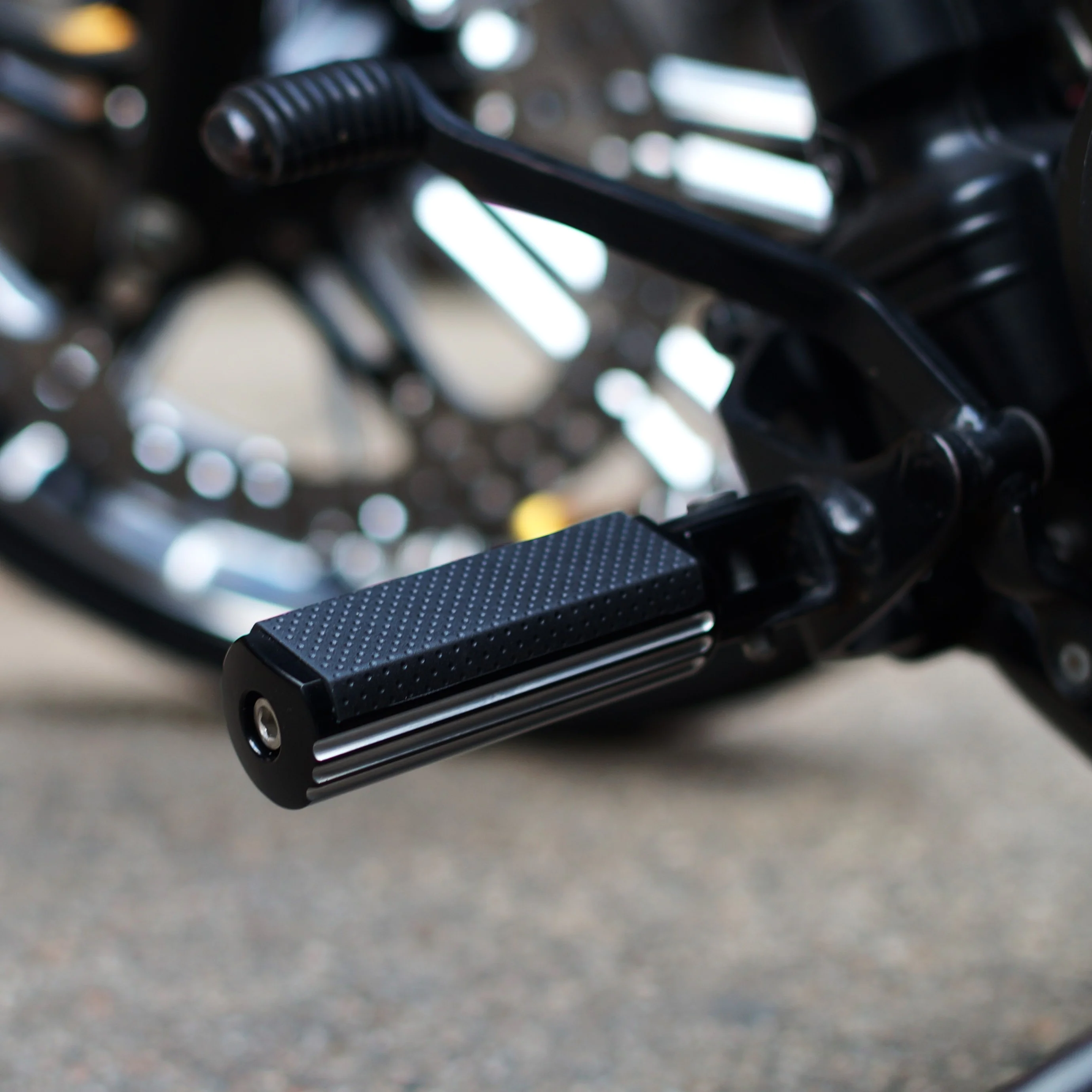 Yamaha XVS650 V-star CNC Signature footrests pegs - Image 23