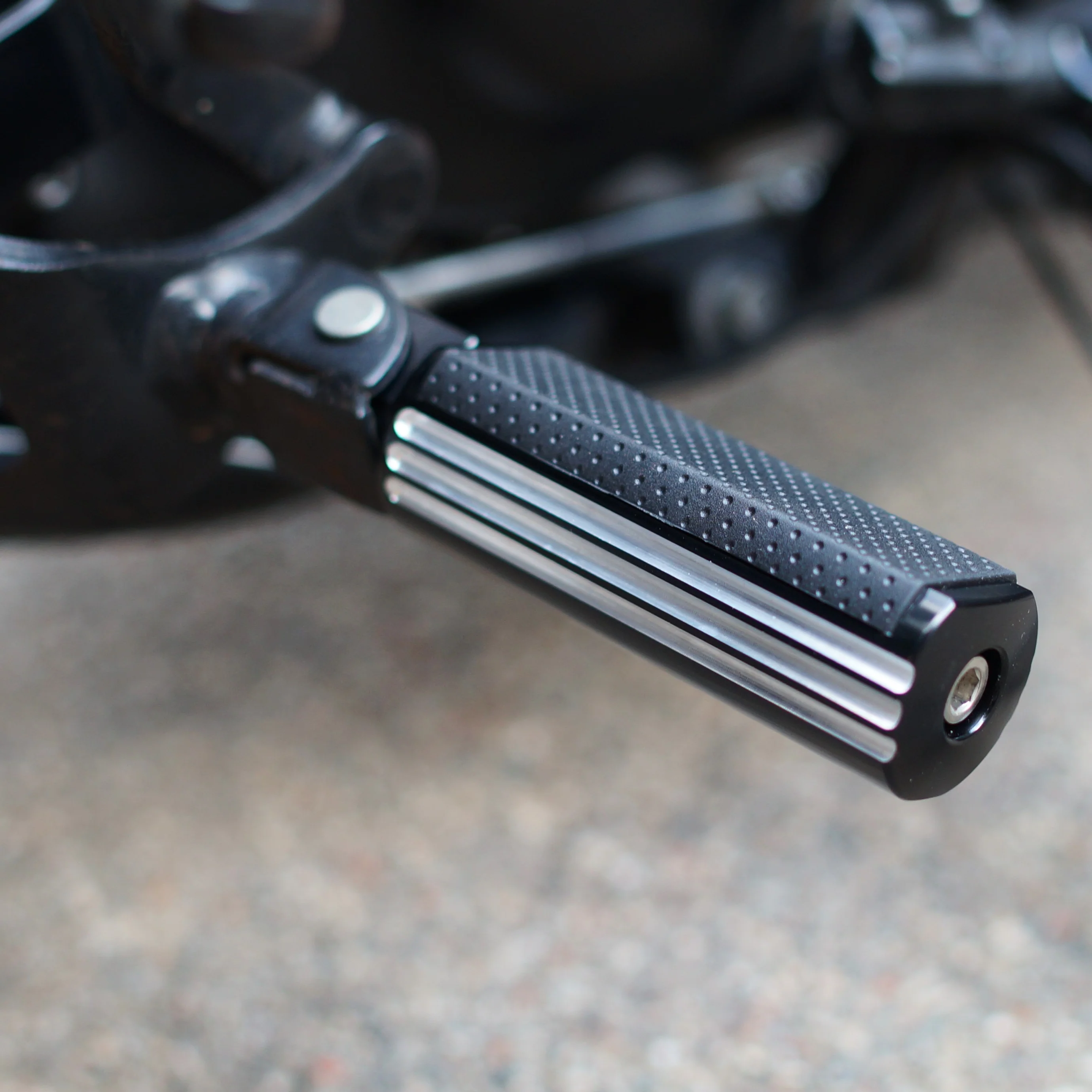 Yamaha XVS650 V-star CNC Signature footrests pegs - Image 24