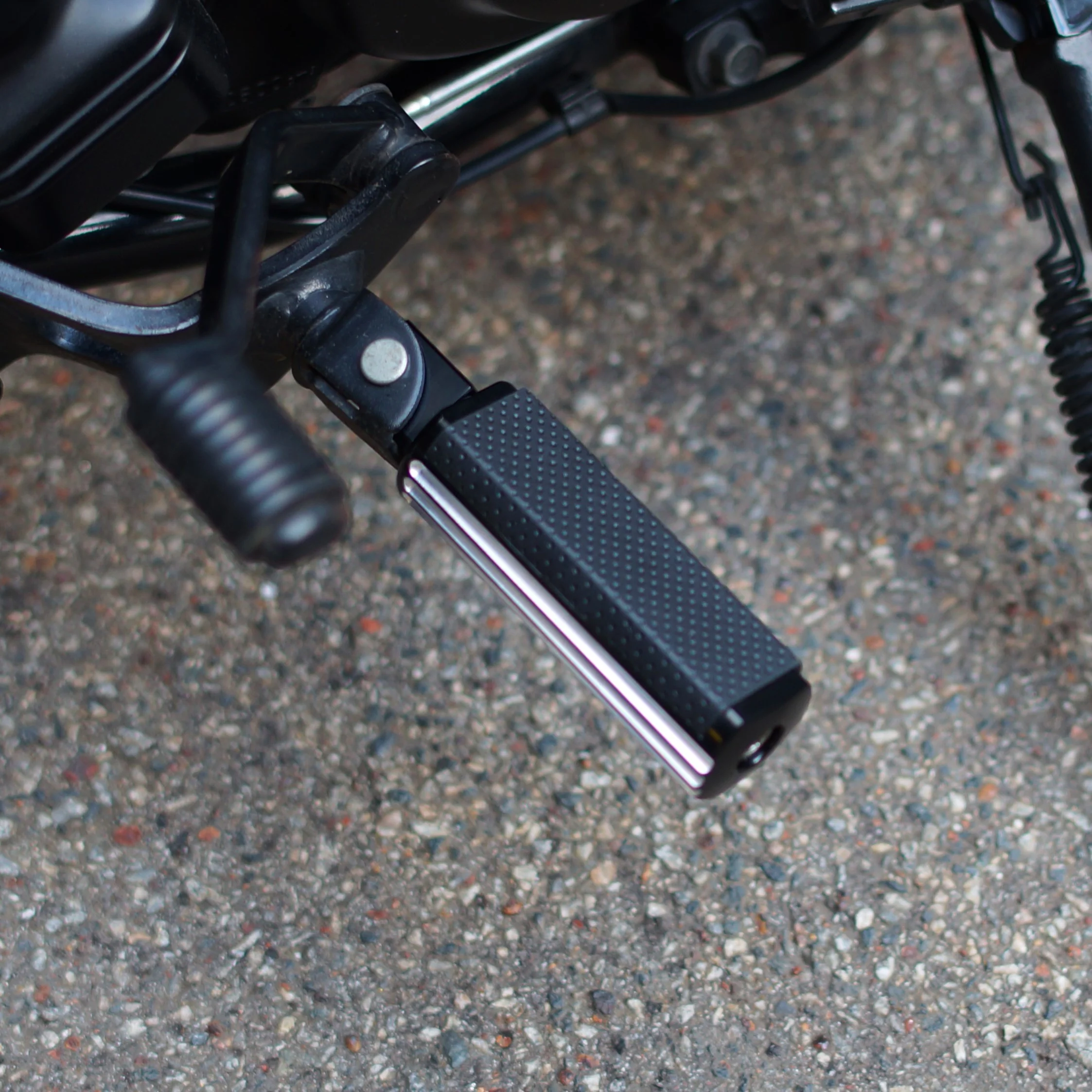 Yamaha XVS650 V-star CNC Signature footrests pegs - Image 25