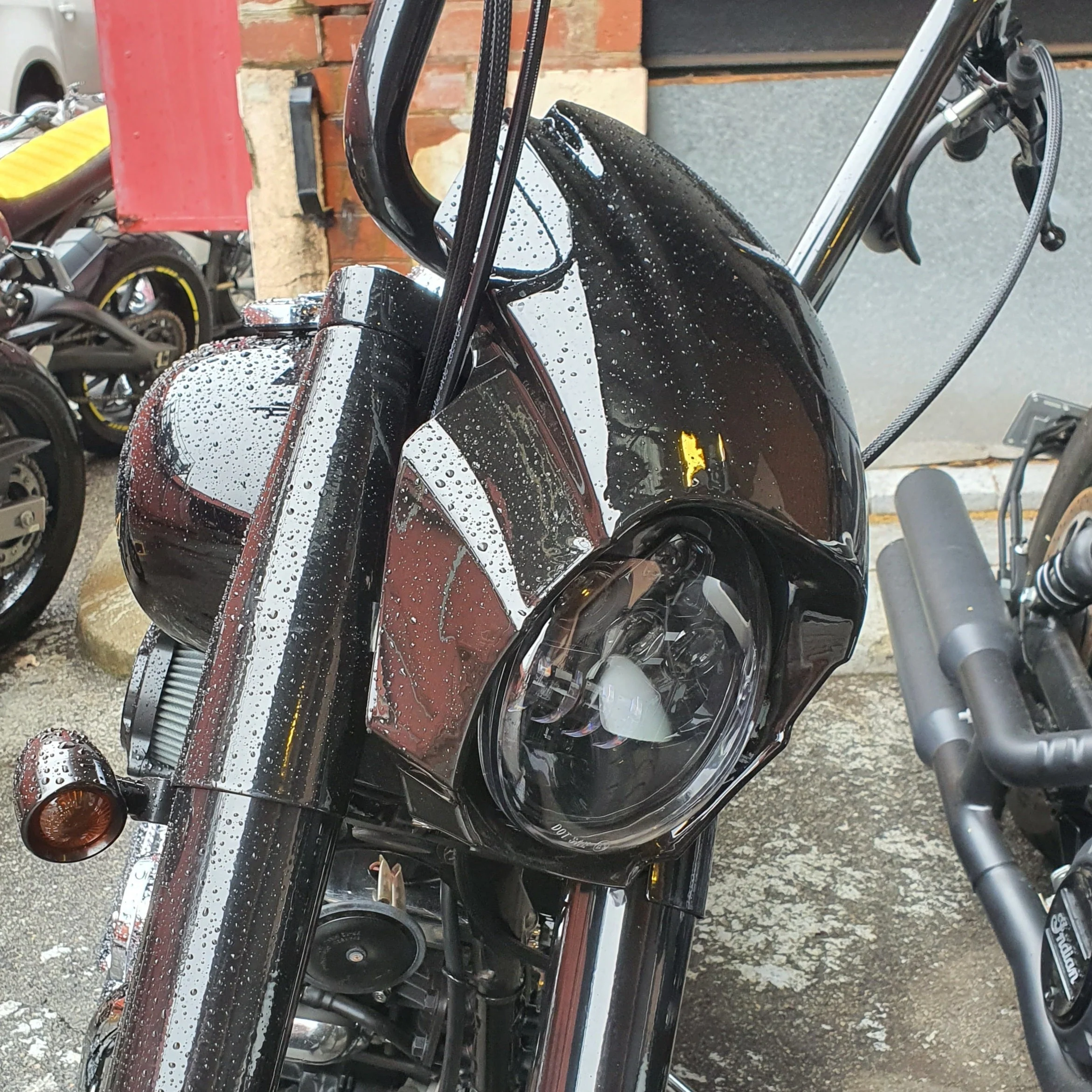 Yamaha XVS650 V-star Aggressor Headlight & Fairing - Image 11