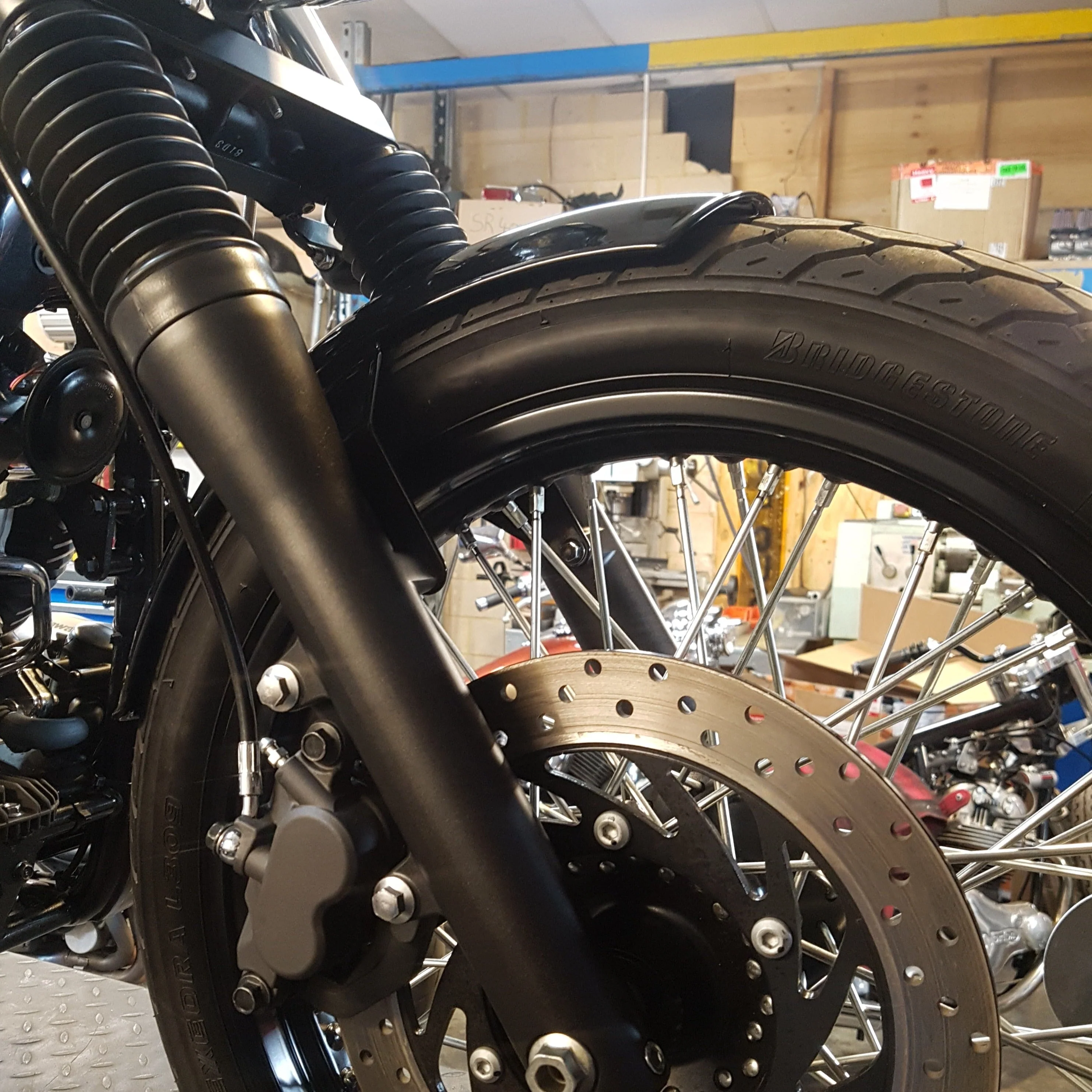 Yamaha XVS1100 V-star (Custom) - Front fender 1998-2020 - Image 3
