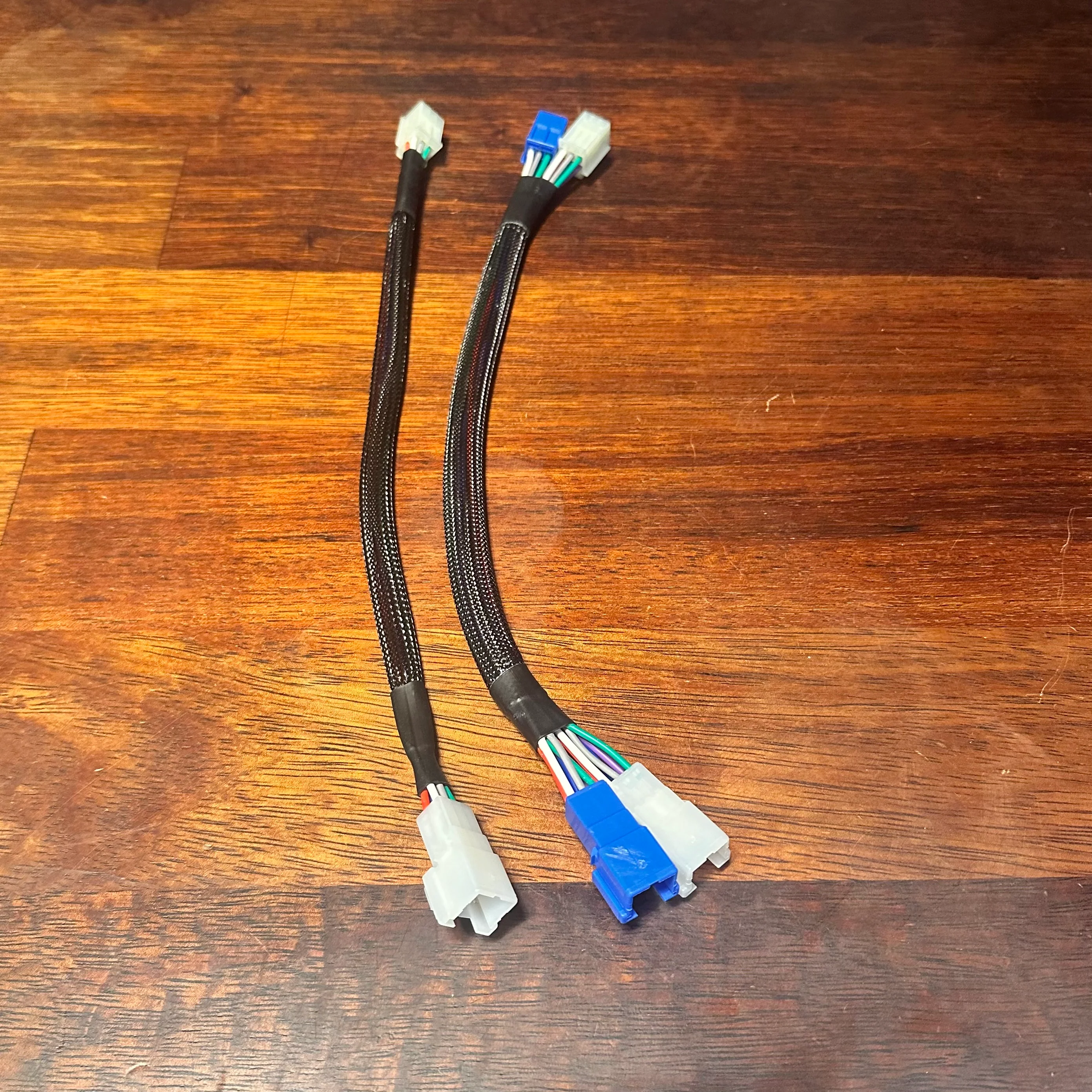 Yamaha XVS1100 V-star wiring extensions - Image 3