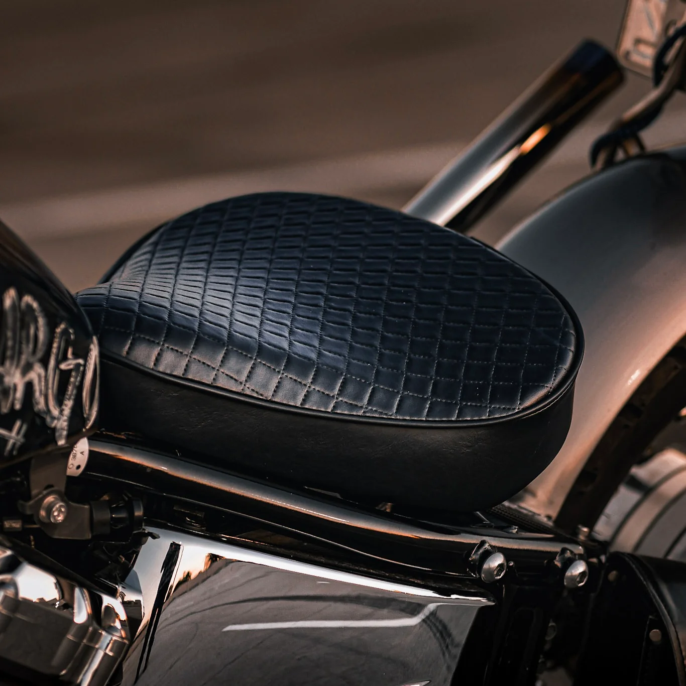 Yamaha XVS650 V-star - Bobber Seat Conversion Kit 2.0