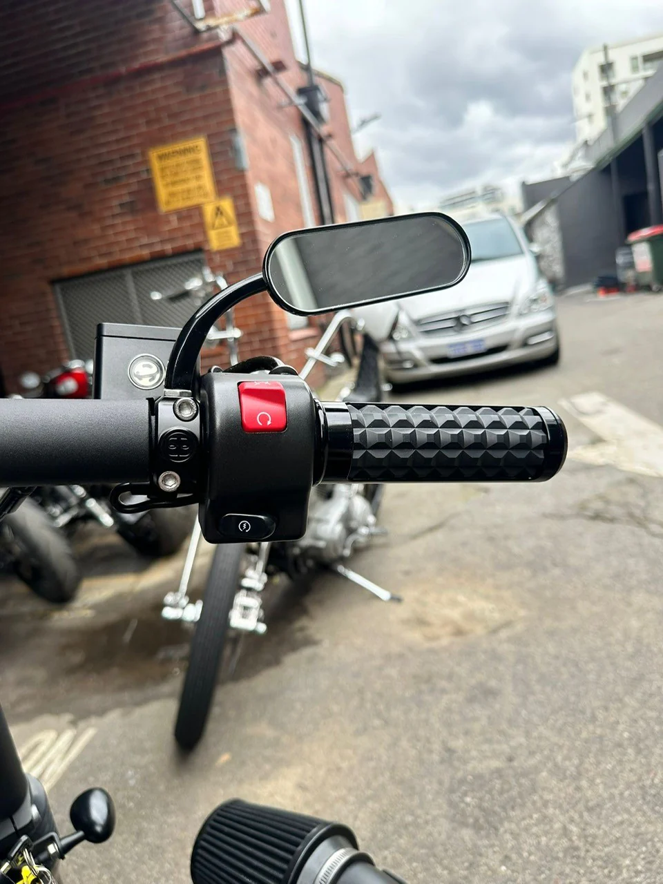 Yamaha XVS650 XVS1100 Grenade Grips - Image 5