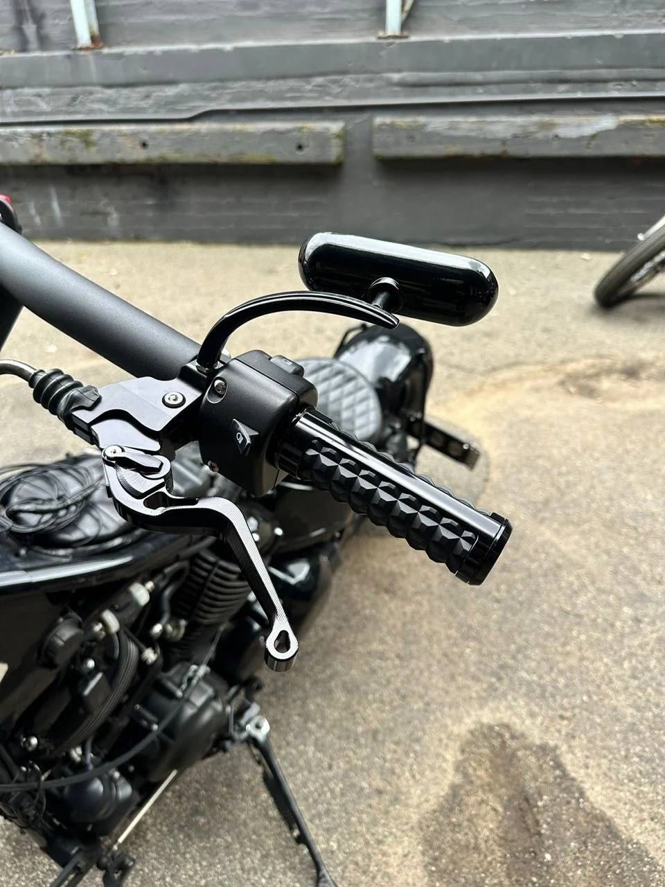 Yamaha XVS650 XVS1100 Grenade Grips - Image 7